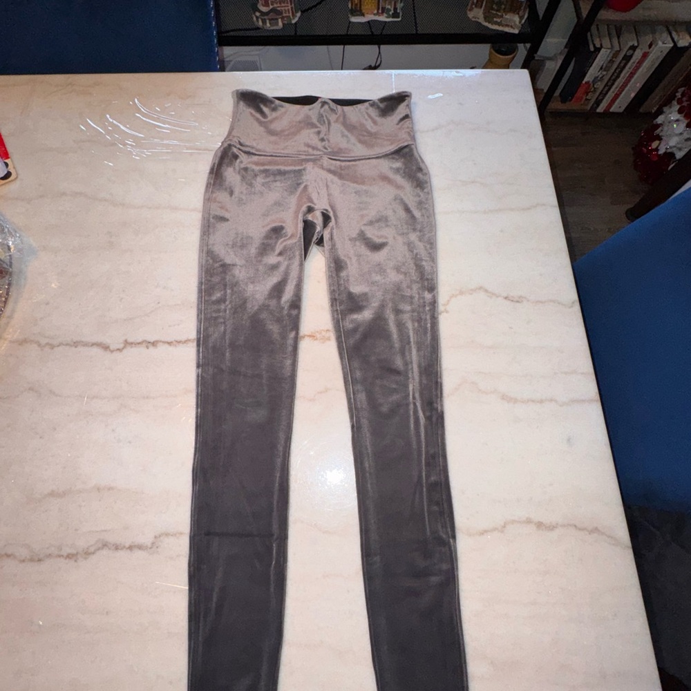 SPANX High-Waisted Leggings in Pewter Velvet